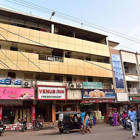 Venus Inn Bhubaneswar Exteriör bild