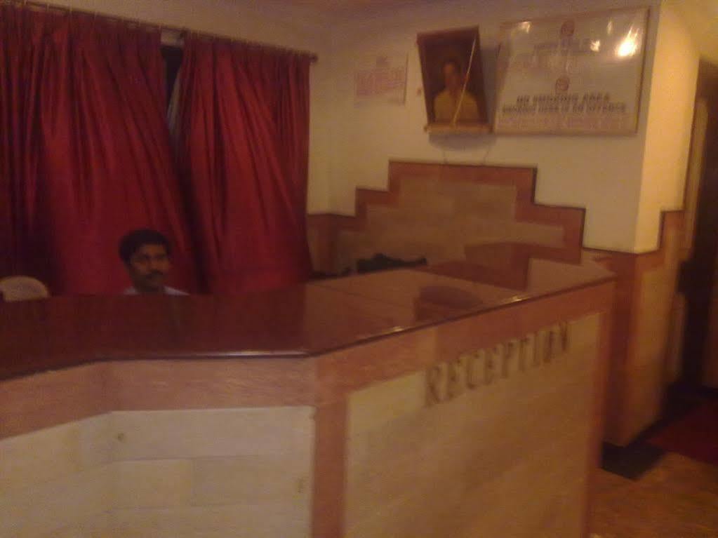 Venus Inn Bhubaneswar Exteriör bild