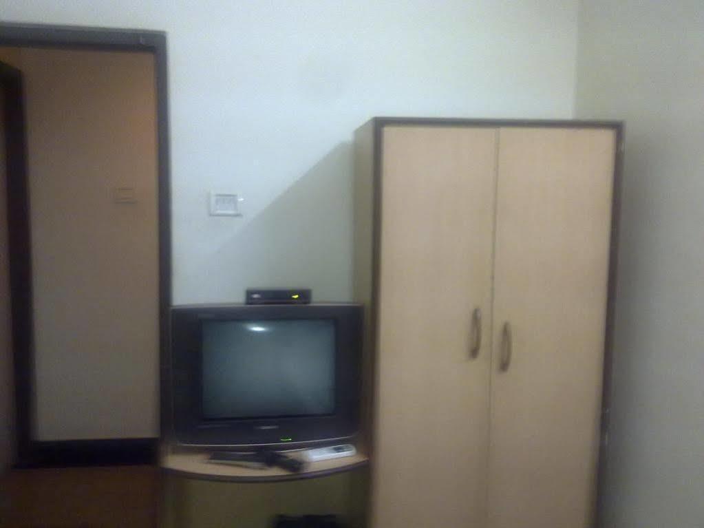 Venus Inn Bhubaneswar Exteriör bild