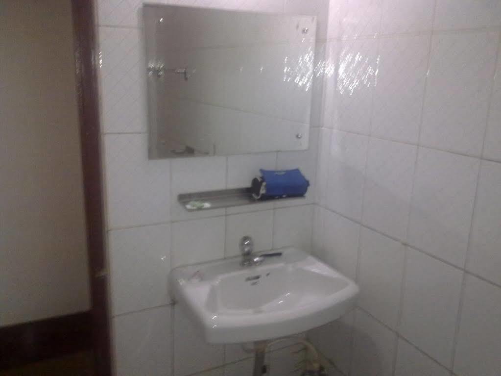 Venus Inn Bhubaneswar Exteriör bild